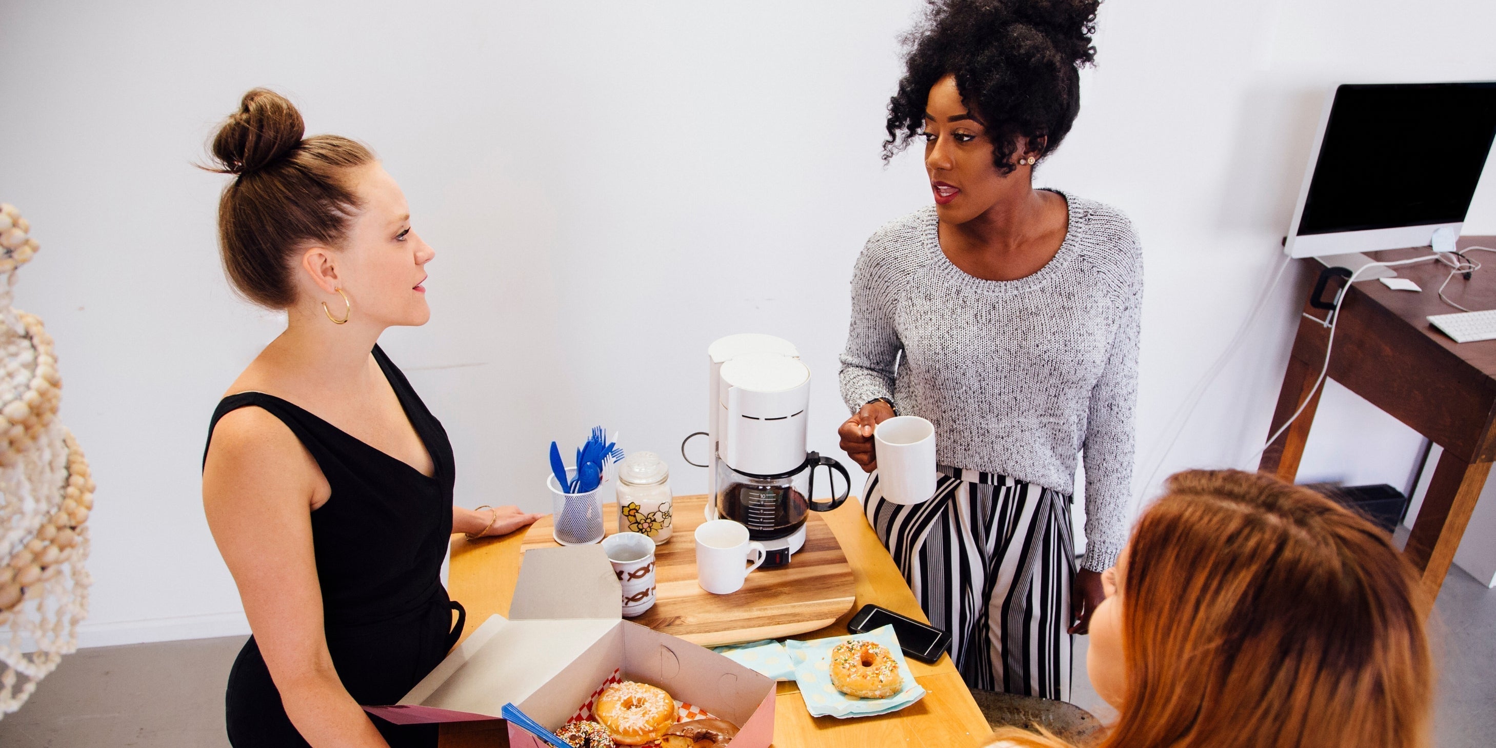 Best Bulk Snacks for Offices: What to Stock in Your Workplace Kitchen